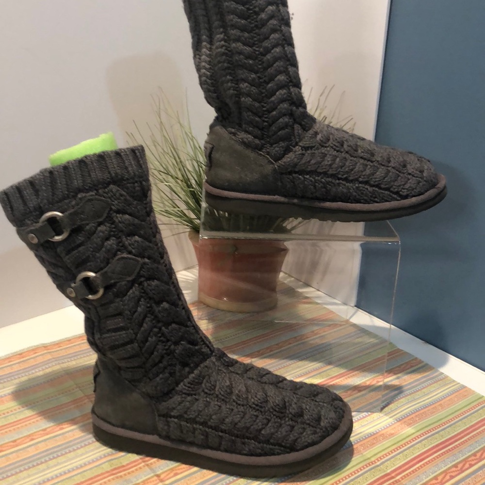 Ugg